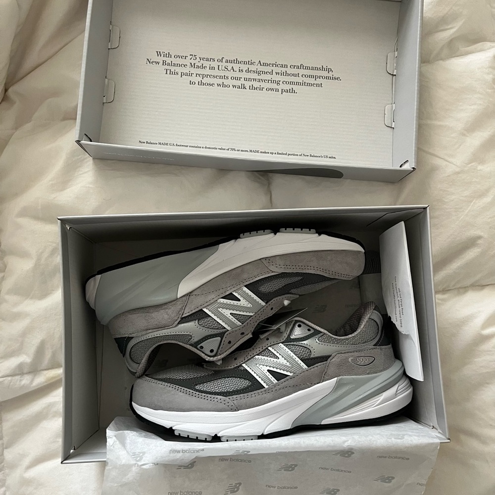 new balance women’s 990v6